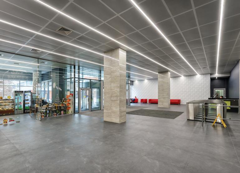 Отрадное, фаза 2, корпус Б: Вид входной группы внутри зданий